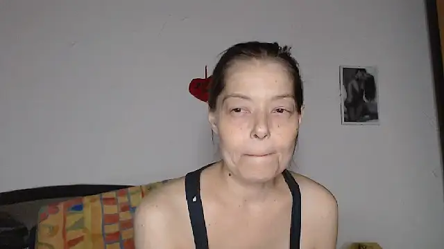 SexySarah177 online show from 10/29/25, 09:49