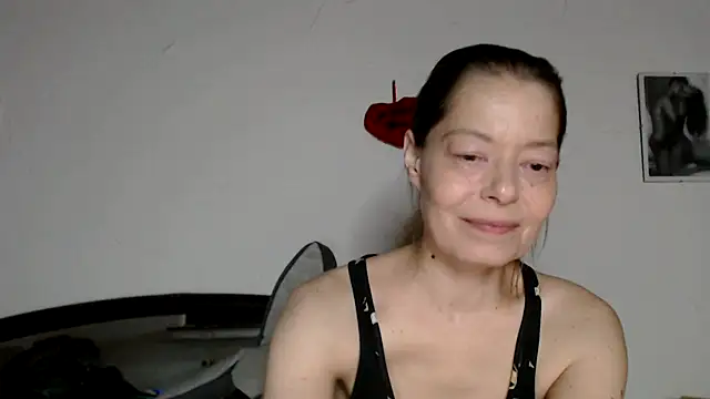 SexySarah177 online show from 02/08/26, 09:29