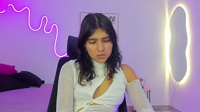 Cherrydollxx online show from 10/05/25, 11:52