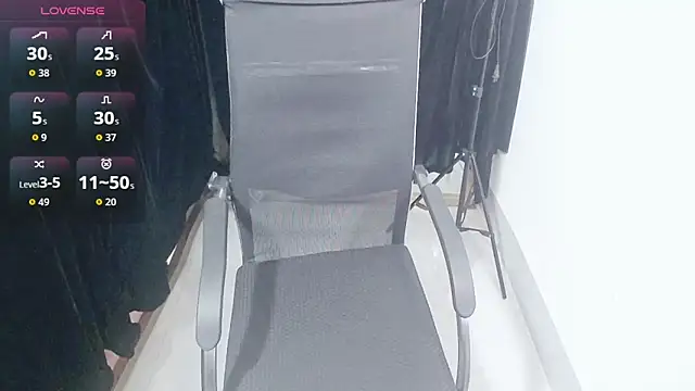 KateCondon online show from 03/26/26, 01:33