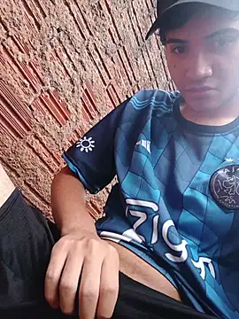 Snapshot of novinho_safado__ chatting on 03/22/26, 08:23 novinho safado online show from 03/22/26, 08:23