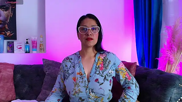 Alana steel 1 online show from 01/08/26, 07:38