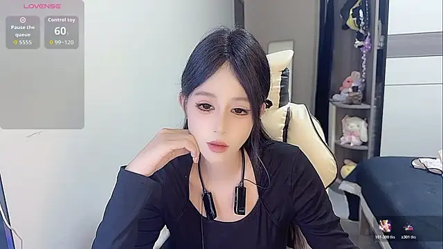 Snapshot of coco_coco_cc chatting on 10/28/25, 06:43 coco coco cc online show from 10/28/25, 06:43