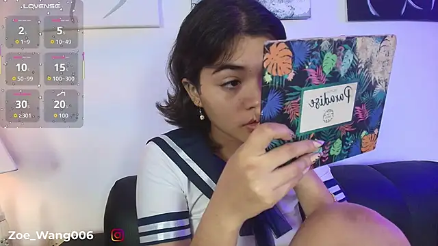 Zoe wang online show from 10/17/25, 01:03