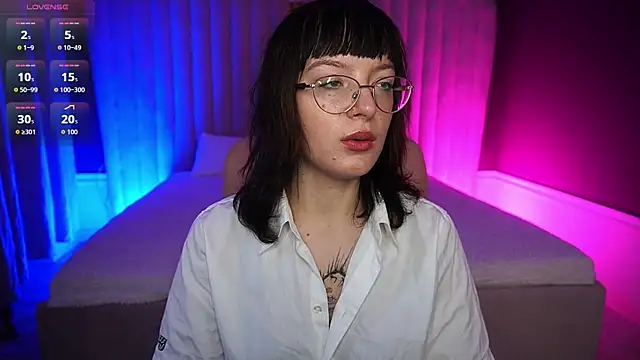 Pixie Peachh online show from 10/07/25, 02:14