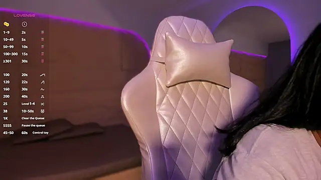 HannahMontgomery online show from 01/09/26, 04:32