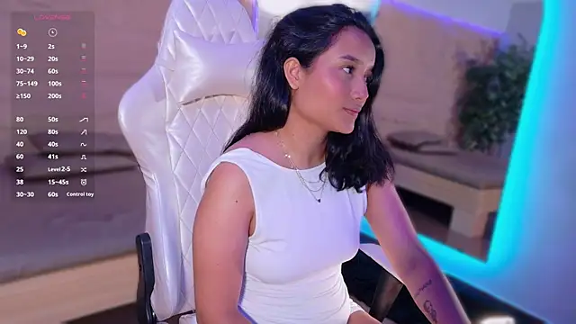 HannahMontgomery online show from 04/09/26, 04:34