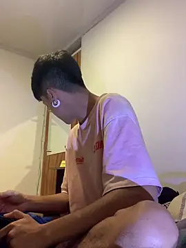Milan Bach online show from 05/25/26, 11:55