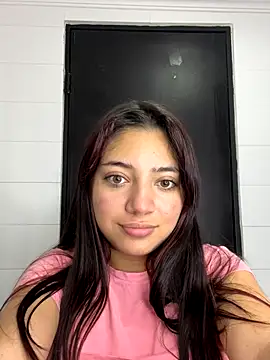 Snapshot of LisaGoddes chatting on 10/02/25, 07:21 LisaGoddes online show from 10/02/25, 07:21