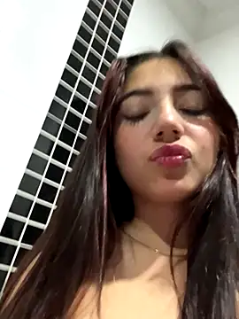 Snapshot of LisaGoddes chatting on 10/10/25, 10:53 LisaGoddes online show from 10/10/25, 10:53