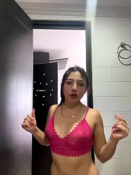 Snapshot of LisaGoddes chatting on 11/13/25, 08:08 LisaGoddes online show from 11/13/25, 08:08