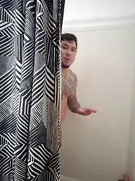 Snapshot of realdeep559 chatting on 09/30/25, 04:23 realdeep559 online show from 09/30/25, 04:23