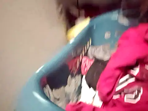 Snapshot of realdeep559 chatting on 10/19/25, 06:47 realdeep559 online show from 10/19/25, 06:47