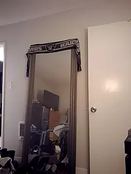 Snapshot of realdeep559 chatting on 12/15/25, 11:58 realdeep559 online show from 12/15/25, 11:58