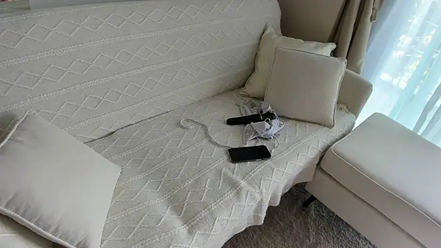 MoonAri online show from 03/19/26, 02:04