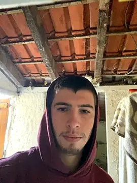 Snapshot of coupleamateurfun23 chatting on 11/04/25, 11:20 coupleamateurfun23 online show from 11/04/25, 11:20