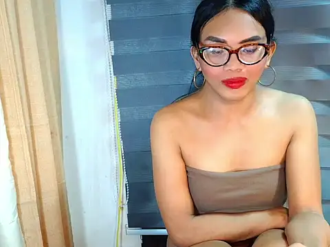 Snapshot of _karie chatting on 03/19/26, 04:11 karie online show from 03/19/26, 04:11