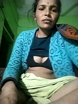 Snapshot of Hot_Kajal5 chatting on 01/14/26, 11:42 Hot Kajal5 online show from 01/14/26, 11:42