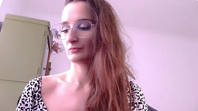 Nova Mystic online show from 10/06/25, 12:02