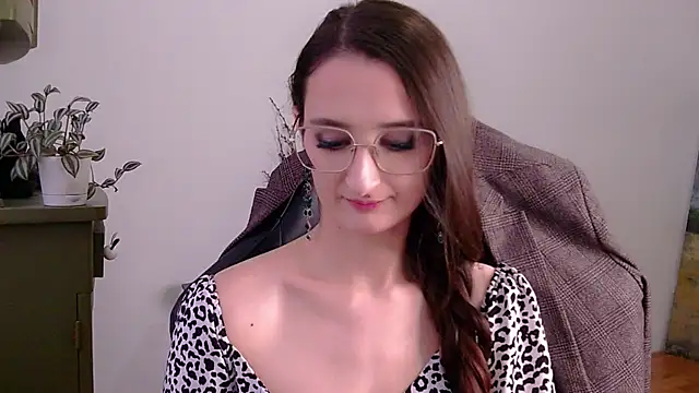 Nova Mystic online show from 10/15/25, 12:05