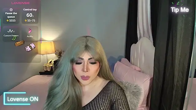 Unforgettable Maria online show from 12/19/25, 09:27