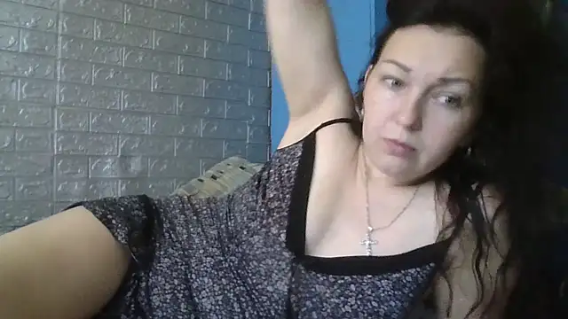 Snapshot of DanaNeon chatting on 06/01/26, 08:38 DanaNeon online show from 06/01/26, 08:38