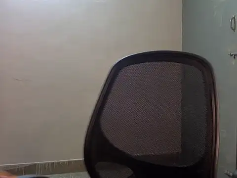 Hot-Honey20 online show from 11/12/25, 07:53