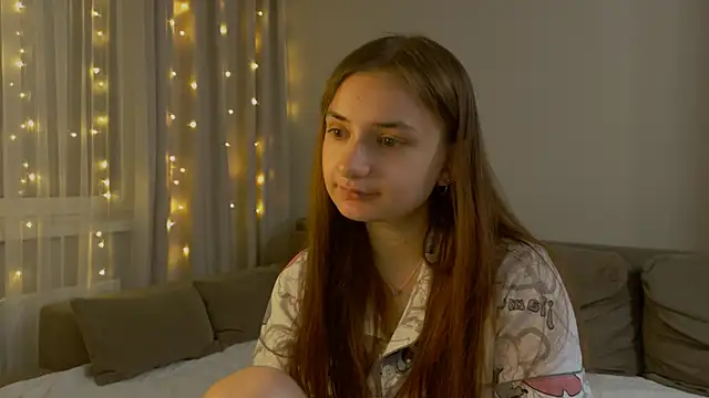 Lelia Vibe online show from 04/13/26, 09:53