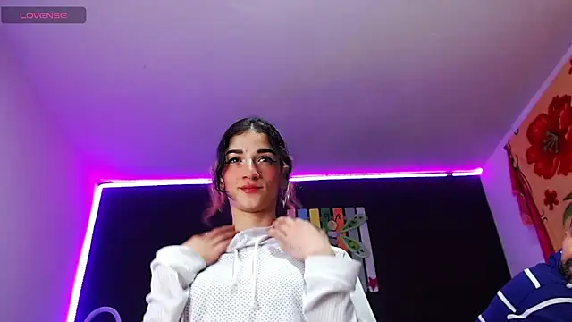 ingrid zese  online show from 10/14/25, 05:58