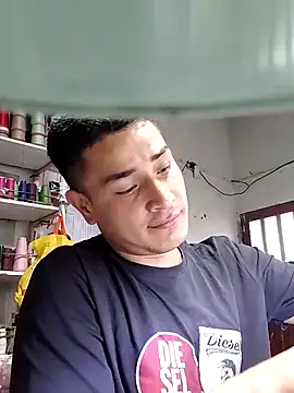 hoteder online show from 11/11/25, 11:21