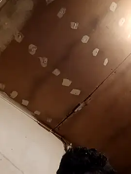 lucho2328 online show from 04/27/26, 06:22