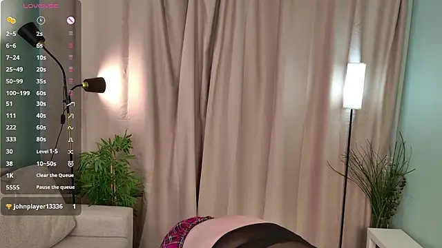 lisabaus online show from 02/15/26, 07:16