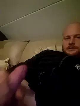 svenni2525 online show from 11/10/25, 10:53