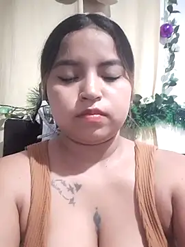 Emily Lit online show from 12/21/25, 04:52