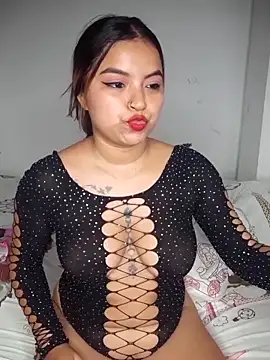 Emily Lit online show from 12/21/25, 05:42