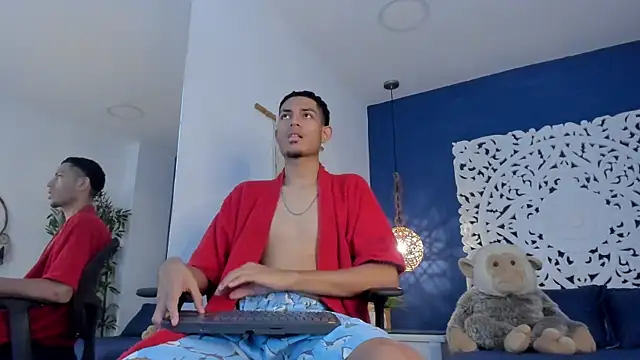 Adonis WB online show from 09/18/25, 09:28