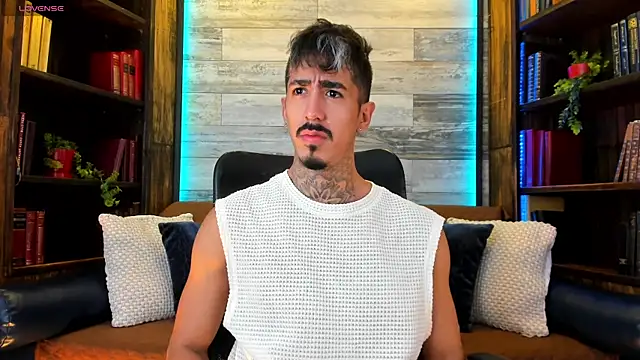 Donovan Desmond online show from 04/06/26, 07:59