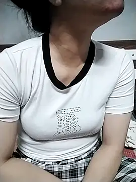 Mie rose online show from 11/12/25, 01:11