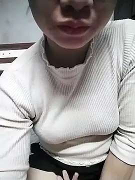 Mie rose online show from 11/26/25, 02:23