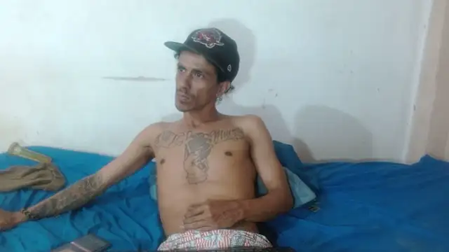 femboy bigcock online show from 03/05/26, 12:06