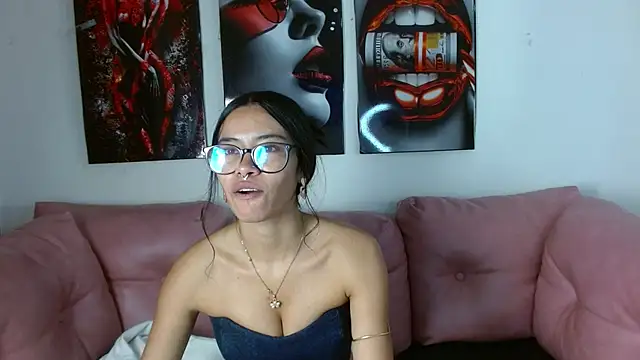 Miahotcs1 online show from 02/24/26, 01:42