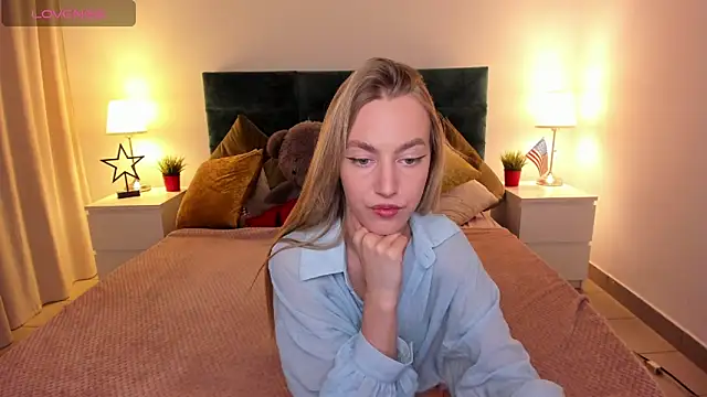 mishapallmer online show from 10/20/25, 05:30