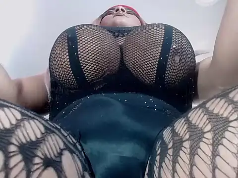 Snapshot of anthonella_zam chatting on 11/21/25, 03:11 anthonella zam online show from 11/21/25, 03:11