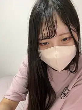 noa uxu online show from 09/23/25, 12:19