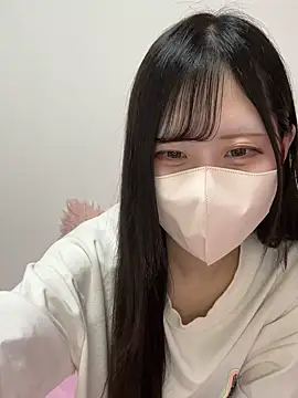 noa uxu online show from 10/05/25, 05:06