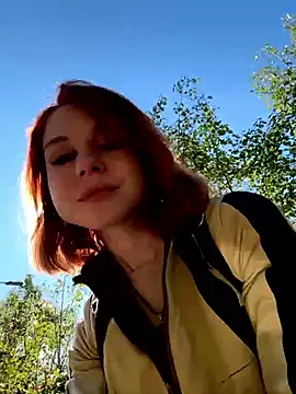 Snapshot of RosieSecret chatting on 09/09/25, 05:18 RosieSecret online show from 09/09/25, 05:18