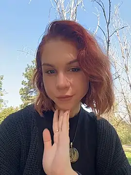 Snapshot of RosieSecret chatting on 09/28/25, 07:14 RosieSecret online show from 09/28/25, 07:14