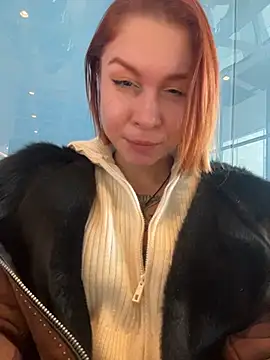 Snapshot of RosieSecret chatting on 11/05/25, 07:08 RosieSecret online show from 11/05/25, 07:08