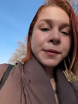 Snapshot of RosieSecret chatting on 12/16/25, 08:08 RosieSecret online show from 12/16/25, 08:08