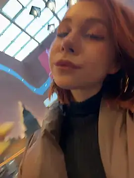 Snapshot of RosieSecret chatting on 03/02/26, 10:11 RosieSecret online show from 03/02/26, 10:11